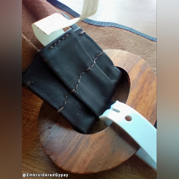 Vintage Brown Leather Hand Painted Wooden O-ring Asymmetrical Belt Size S/M - Picture 5 of 9